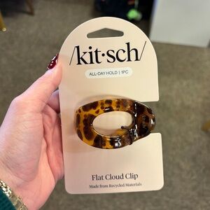 Tortoise Flat Cloud Clip